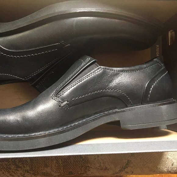 NWT/In Box Ecco Dress Shoe - Slip On Loafer Style - Picture 2 of 6
